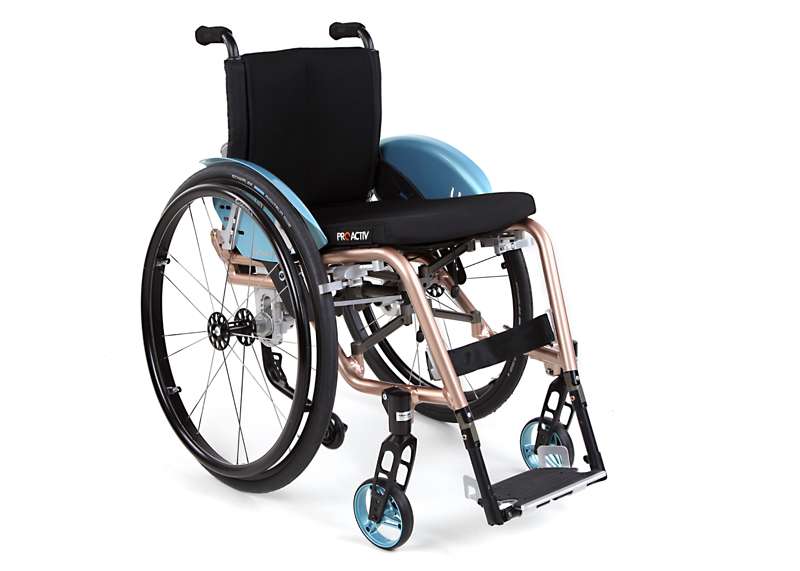 TRAVELER-4ALL-ERGO 1 TRAVELER 4all Ergo con schienale regolabile nell'inclinazione in 7 posizioni e ribaltabile